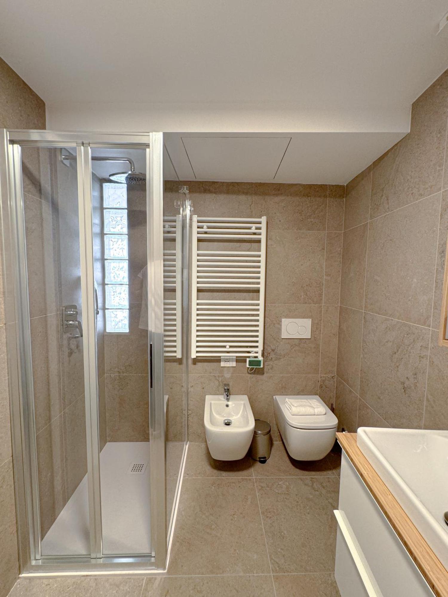 The Boutique Houses - Duomo - Via Torino ميلان المظهر الخارجي الصورة
